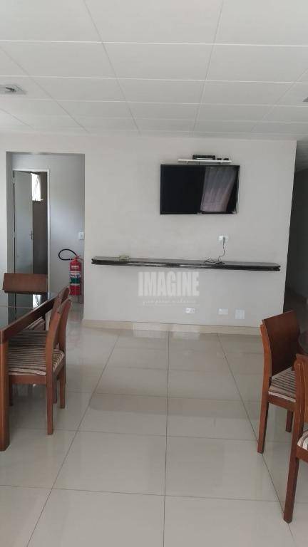 Apartamento à venda com 2 quartos, 65m² - Foto 23