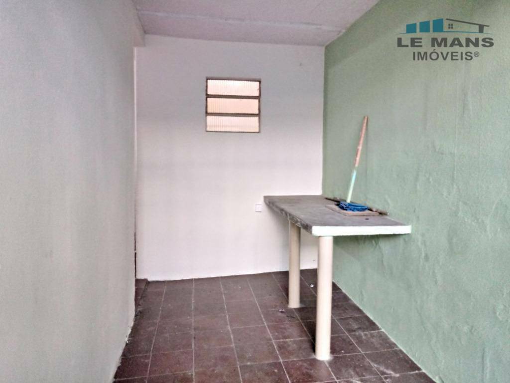 Casa à venda com 2 quartos, 92m² - Foto 16