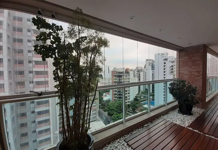 Apartamento à venda com 4 quartos, 284m² - Foto 2