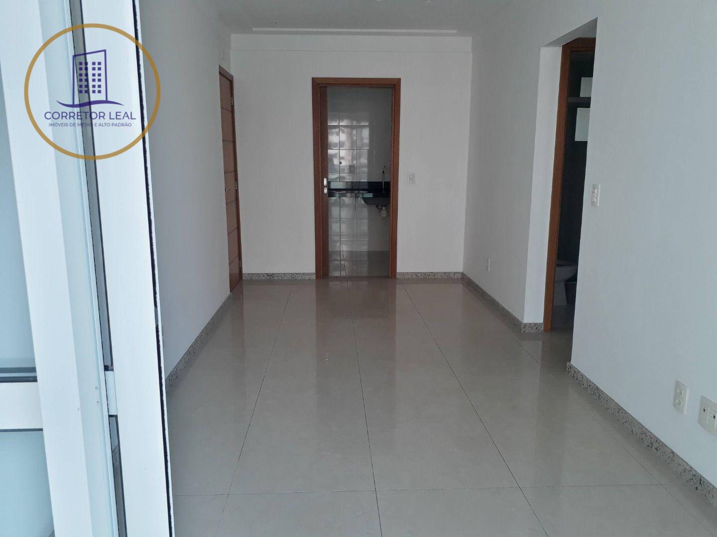 Apartamento à venda com 2 quartos, 70m² - Foto 16