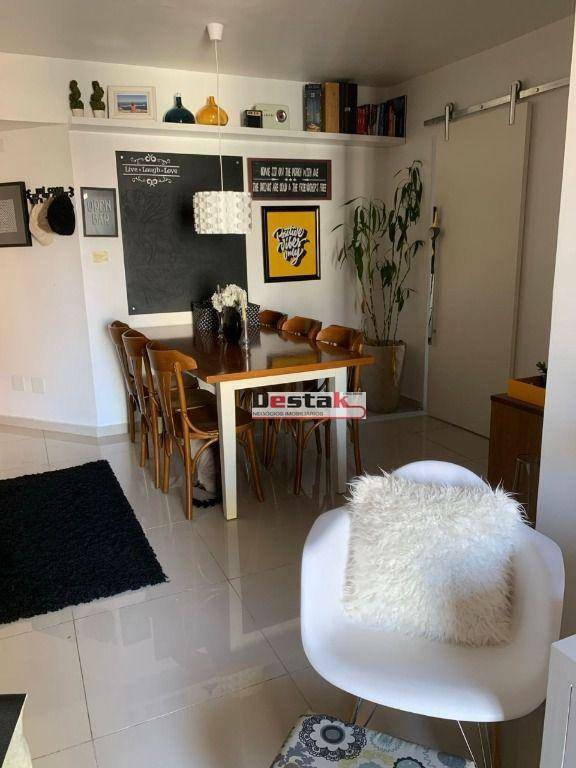 Apartamento à venda com 2 quartos, 62m² - Foto 9