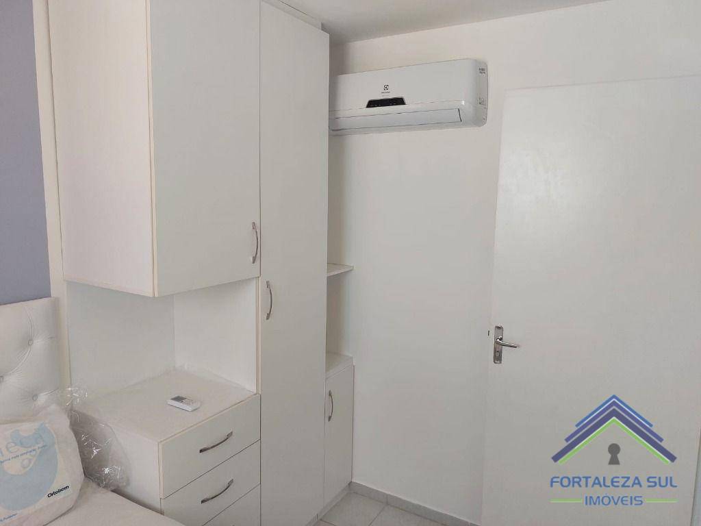 Apartamento à venda com 2 quartos, 69m² - Foto 13