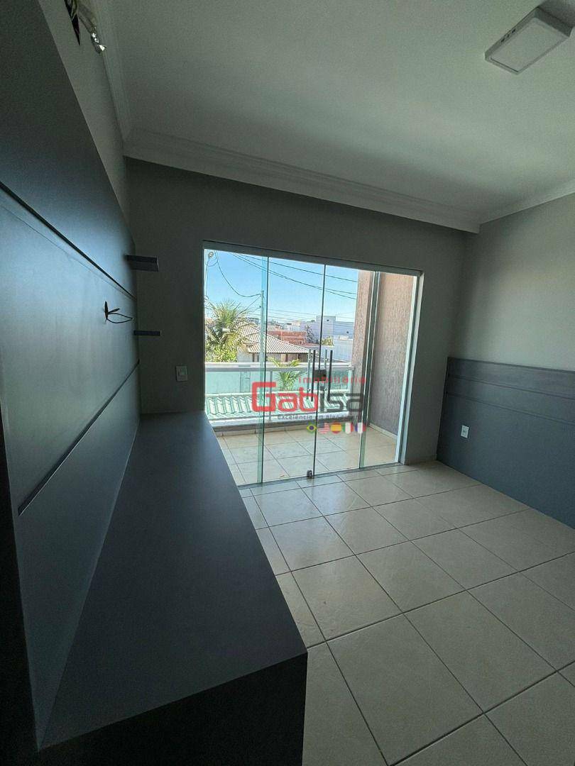 Casa à venda com 4 quartos, 220m² - Foto 32