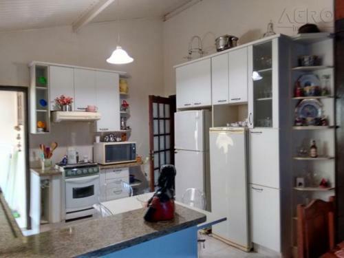 Casa à venda com 3 quartos, 180m² - Foto 4