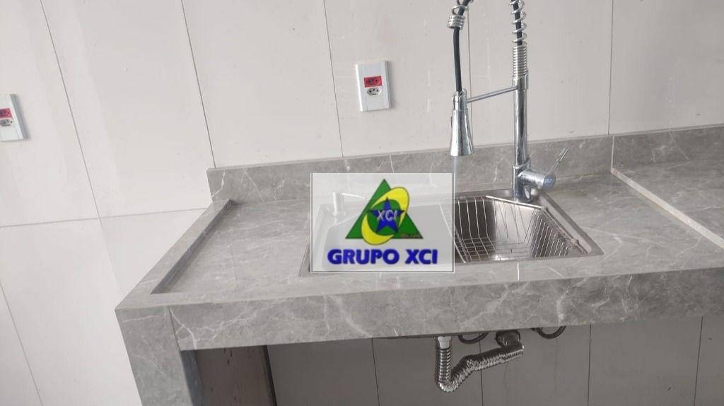 Casa de Condomínio à venda e aluguel com 3 quartos, 198m² - Foto 31