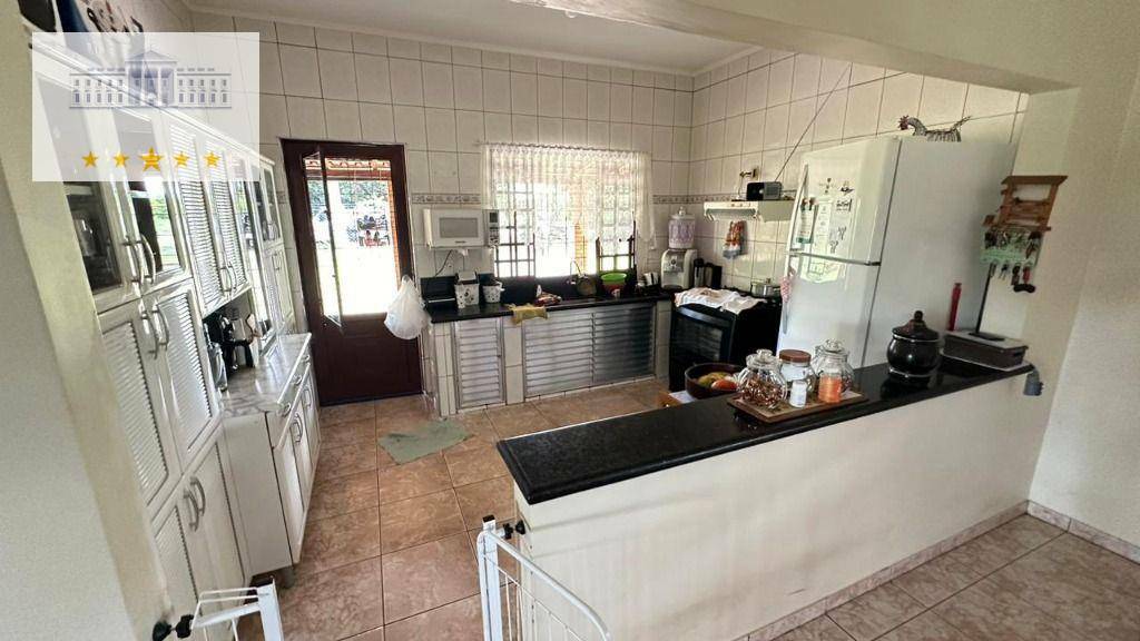 Sítio à venda com 3 quartos, 340m² - Foto 11