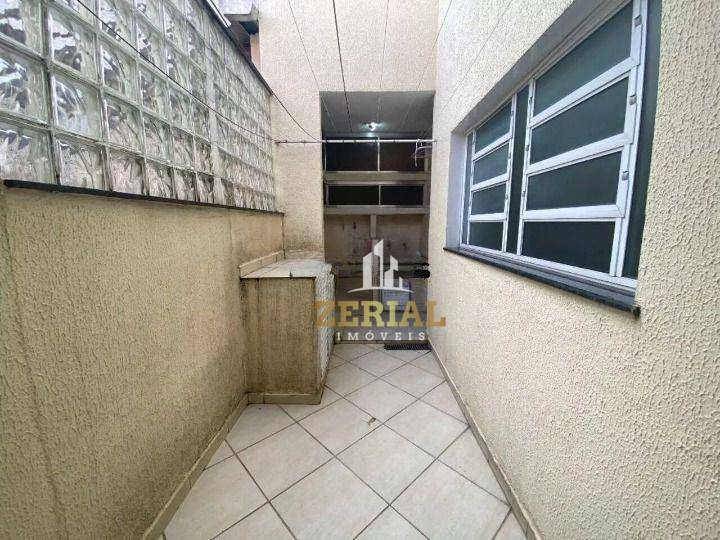 Sobrado à venda e aluguel com 3 quartos, 150m² - Foto 7