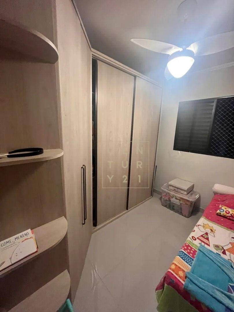 Apartamento à venda com 3 quartos, 77m² - Foto 8
