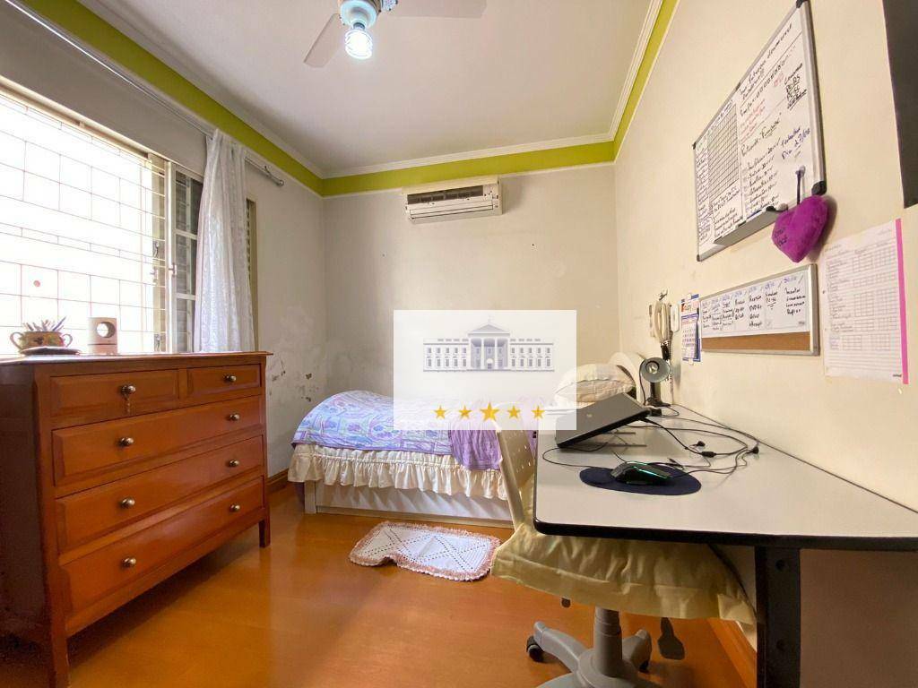 Casa, 3 quartos, 200 m² - Foto 14