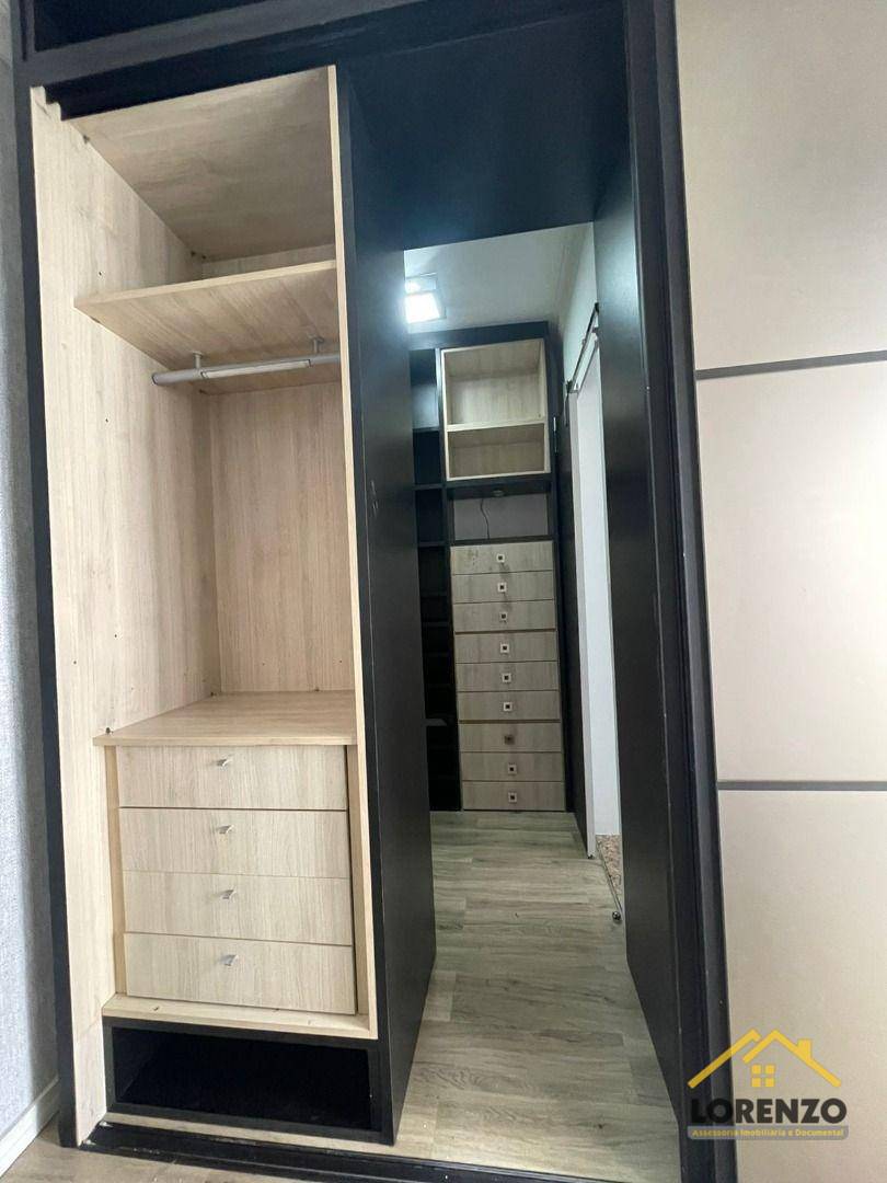 Apartamento à venda com 3 quartos, 220m² - Foto 24