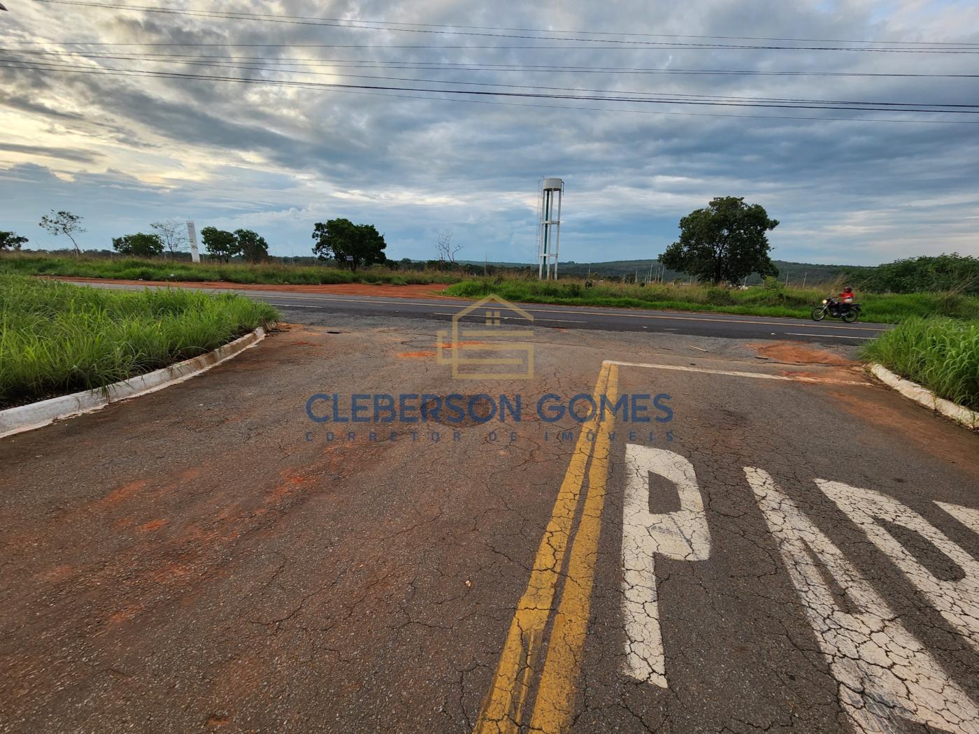 Terreno à venda, 1000m² - Foto 8