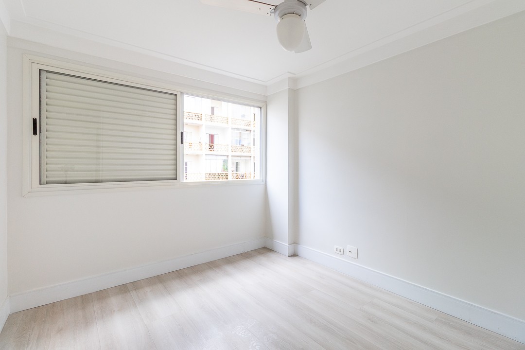 Apartamento para alugar com 3 quartos, 90m² - Foto 4