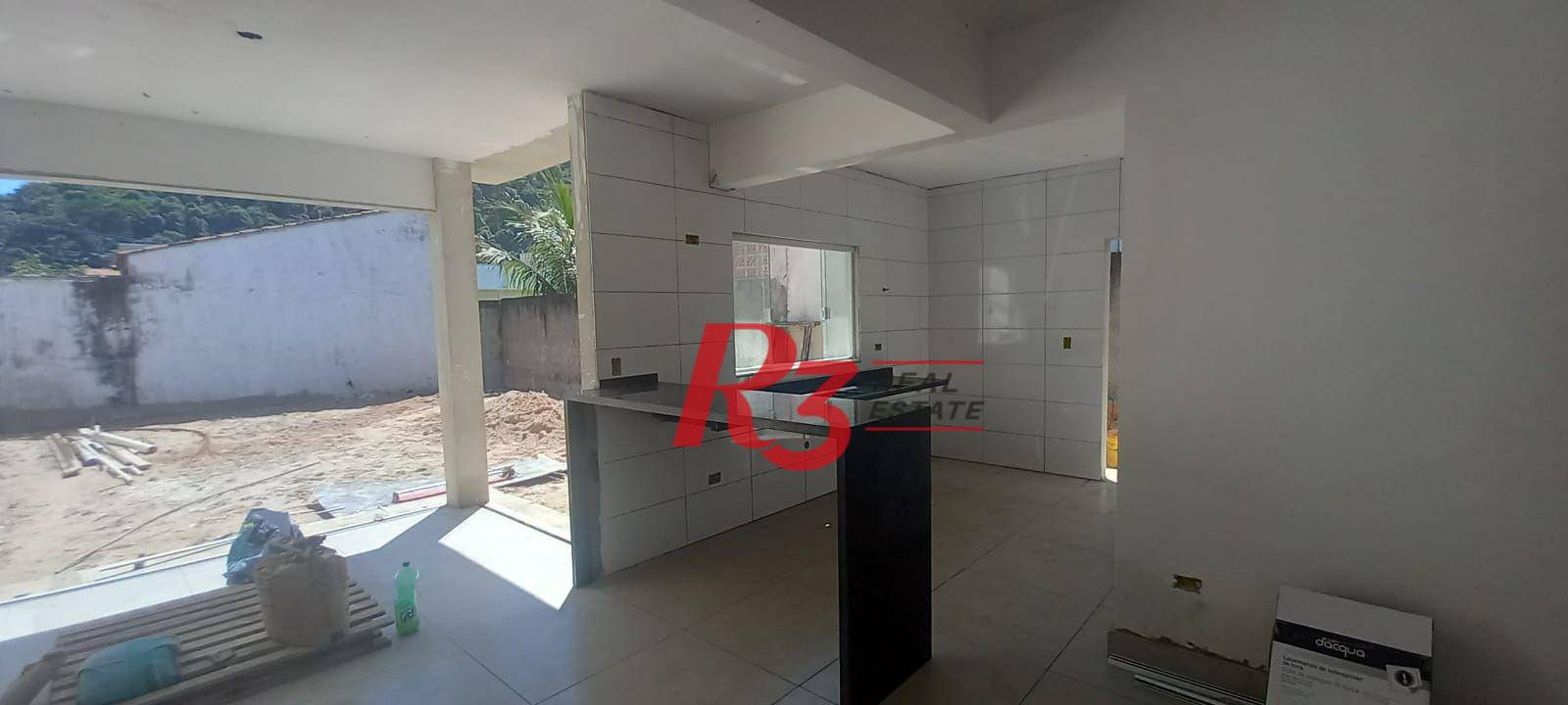 Casa à venda com 3 quartos, 103m² - Foto 3