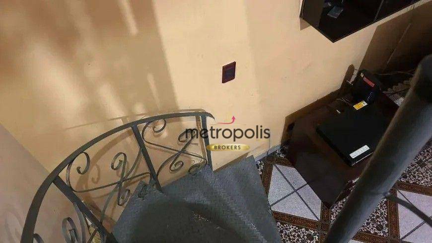 Sobrado à venda com 3 quartos, 209m² - Foto 6