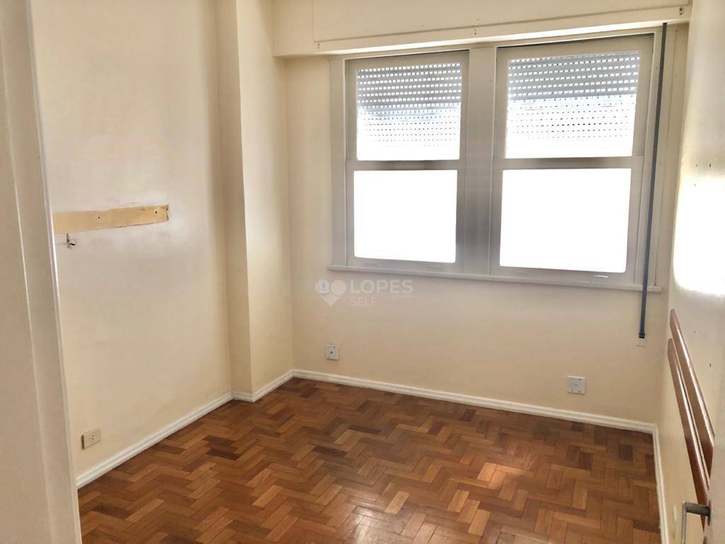 Apartamento à venda com 3 quartos, 130m² - Foto 6