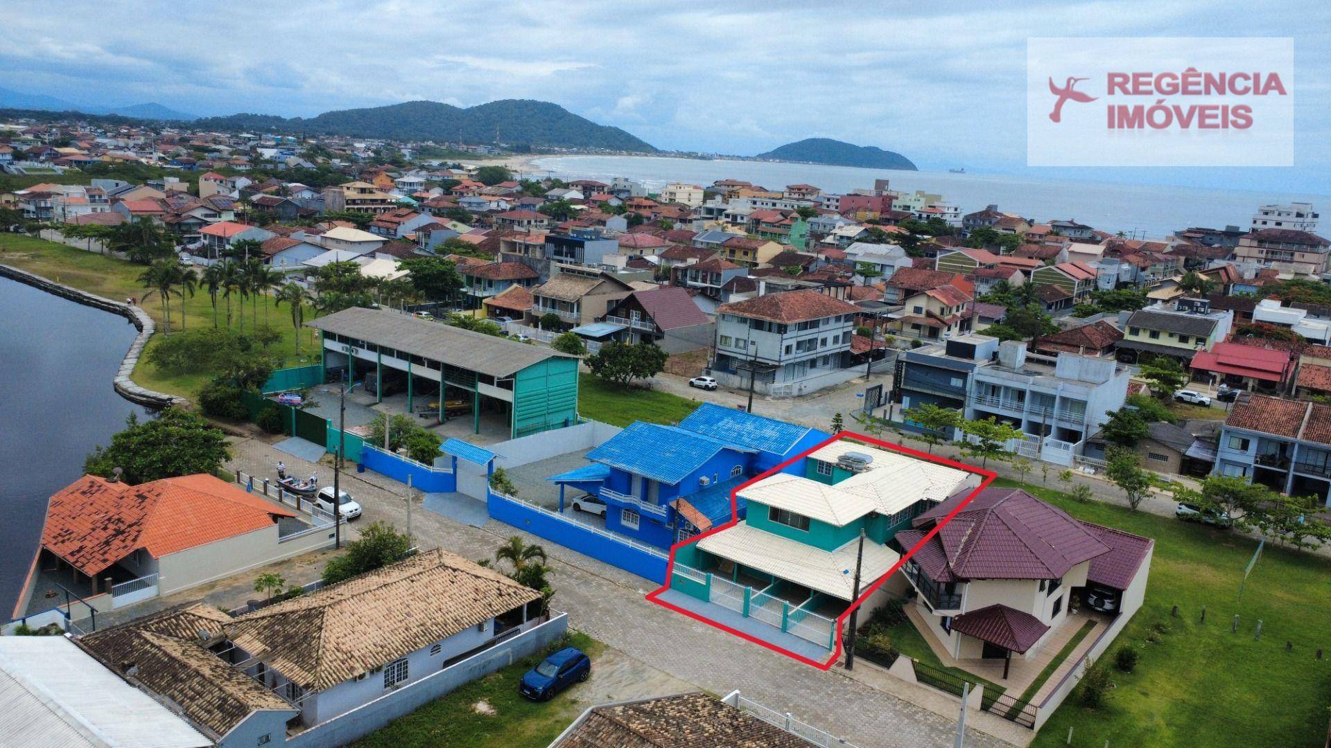 Casa, 5 quartos, 449 m² - Foto 1