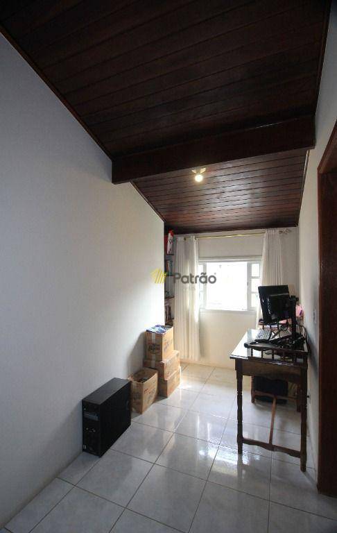 Sobrado à venda com 4 quartos, 259m² - Foto 47