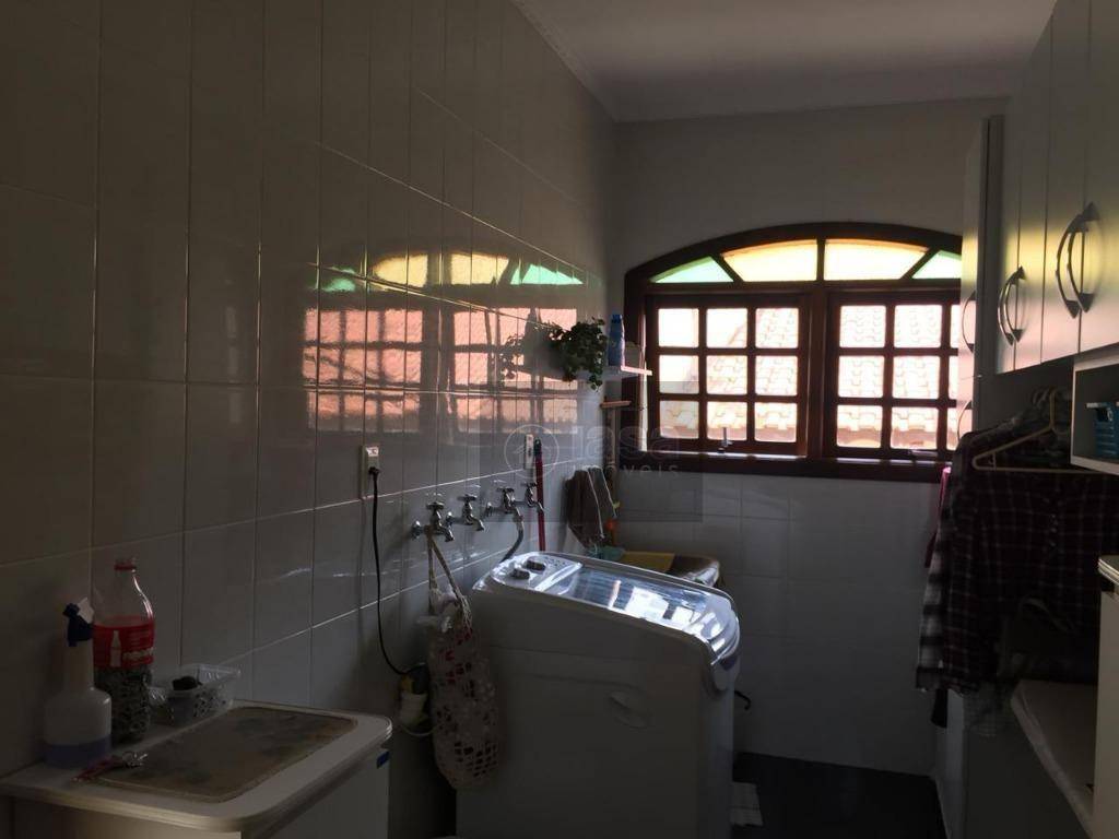 Sobrado à venda com 3 quartos, 313m² - Foto 5