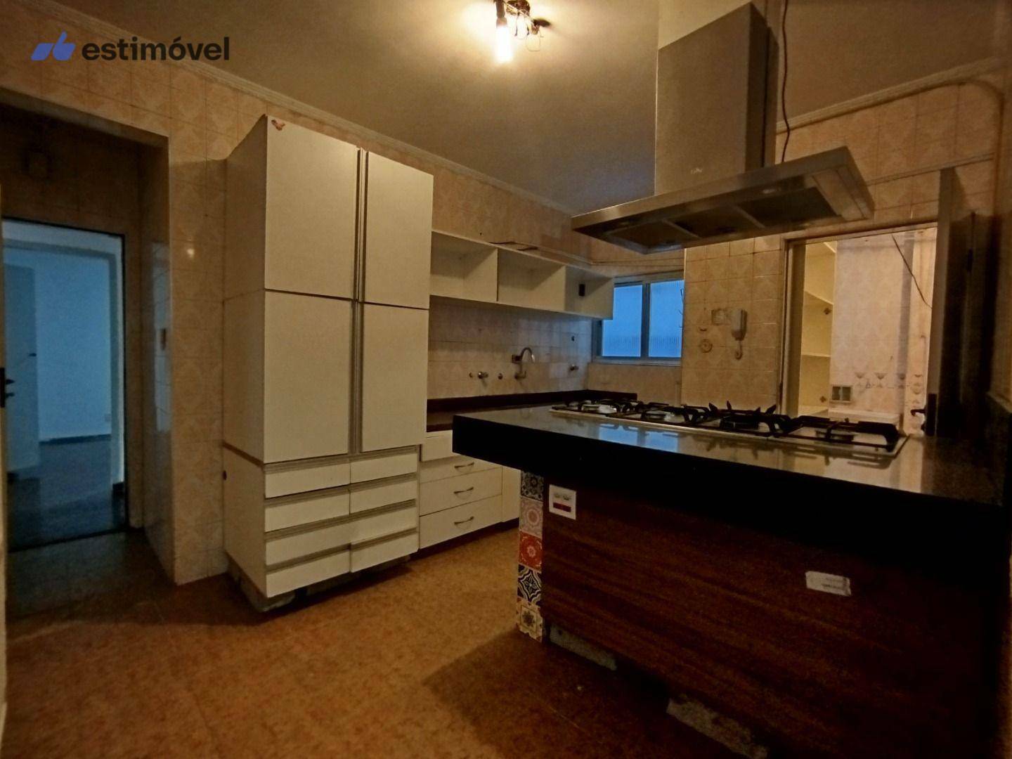 Apartamento à venda com 3 quartos, 138m² - Foto 4