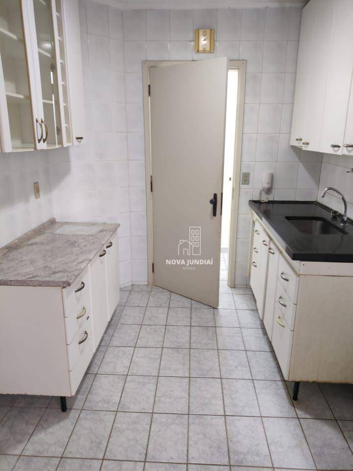 Apartamento para alugar com 3 quartos, 96m² - Foto 5