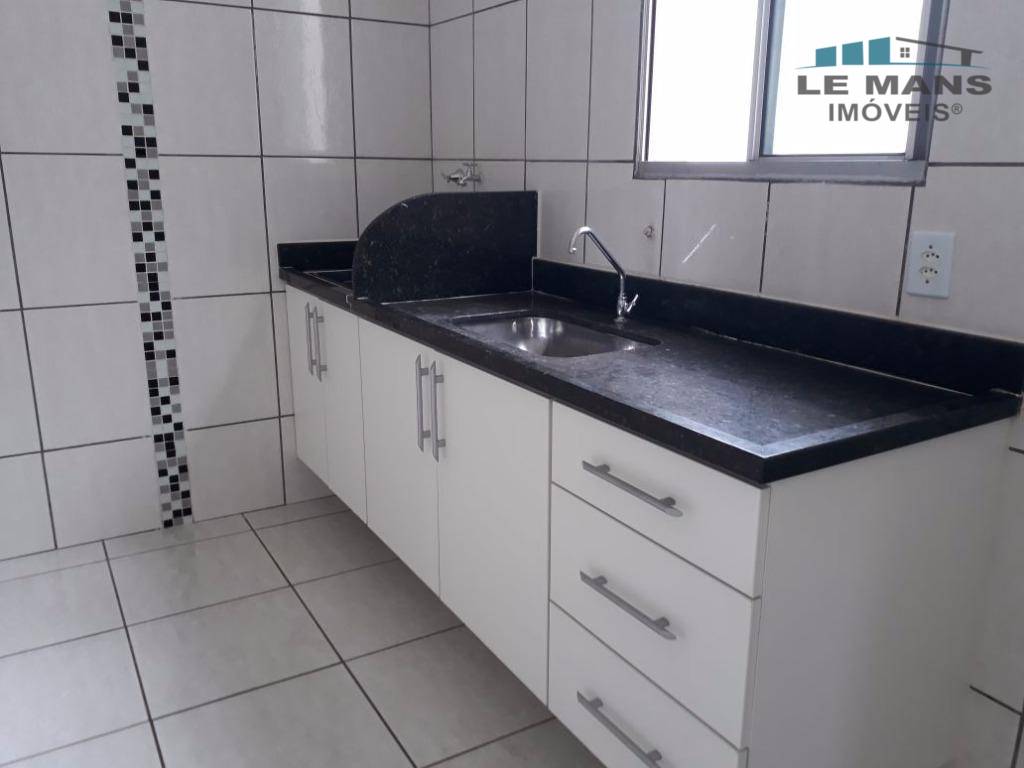 Apartamento à venda com 2 quartos, 46m² - Foto 5