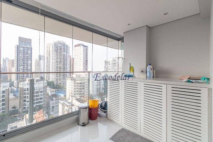 Apartamento à venda com 3 quartos, 180m² - Foto 37