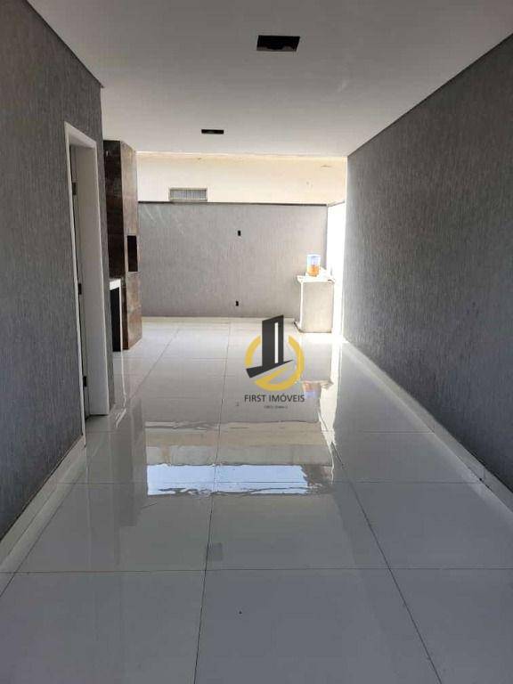 Sobrado à venda com 2 quartos, 120m² - Foto 1