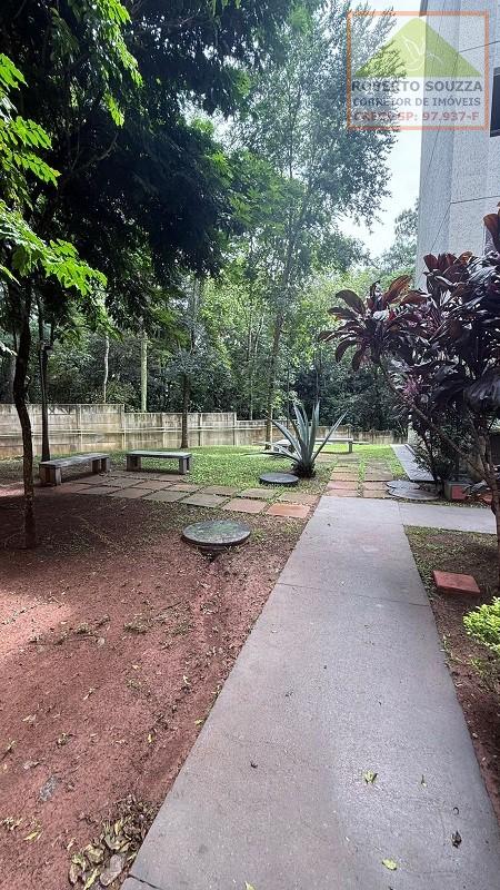 Apartamento à venda com 2 quartos, 38m² - Foto 19