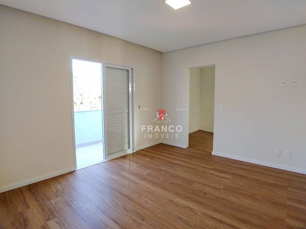 Casa de Condomínio à venda com 3 quartos, 200m² - Foto 7