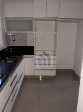 Apartamento à venda com 3 quartos, 87m² - Foto 7