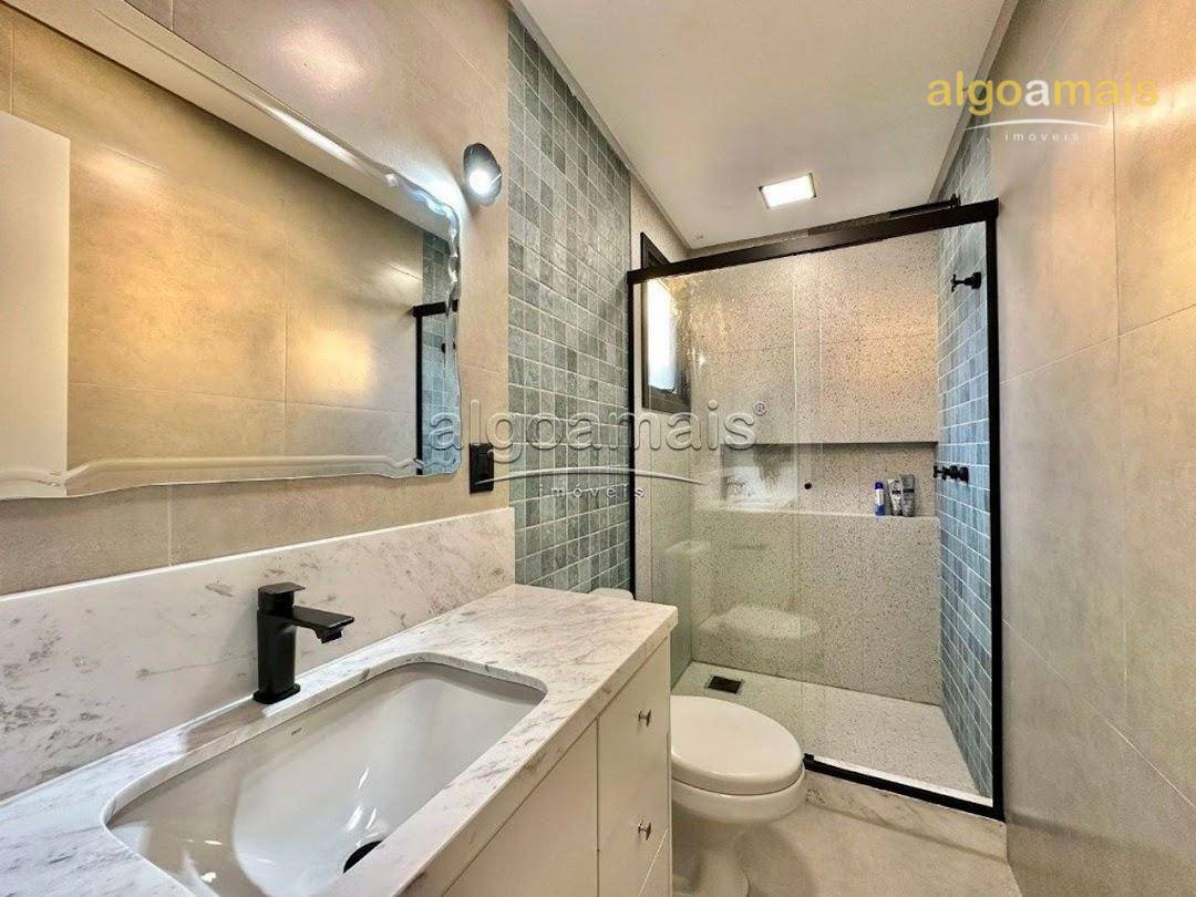 Casa de Condomínio à venda com 4 quartos, 219m² - Foto 23