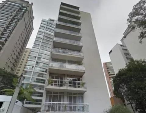 Apartamento à venda com 4 quartos, 280m² - Foto 1