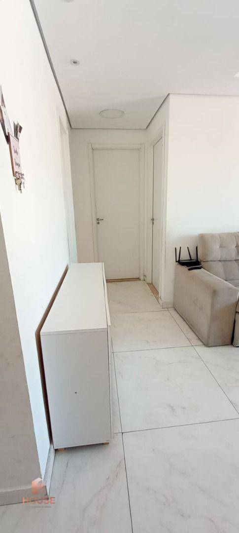 Apartamento à venda com 2 quartos, 47m² - Foto 12