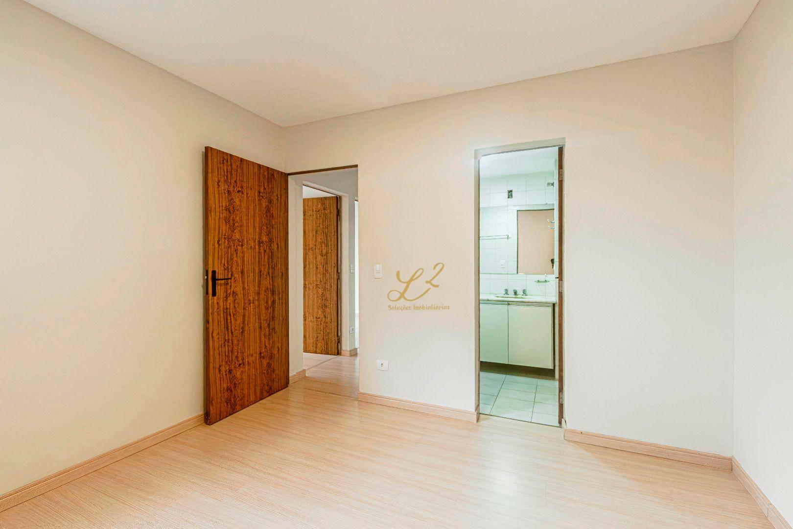 Apartamento para alugar com 3 quartos, 85m² - Foto 29