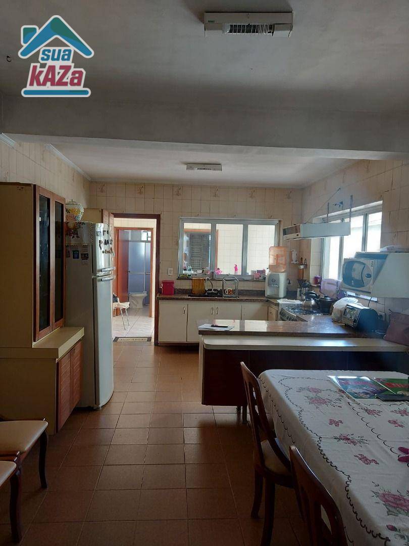 Sobrado à venda com 3 quartos, 260m² - Foto 2