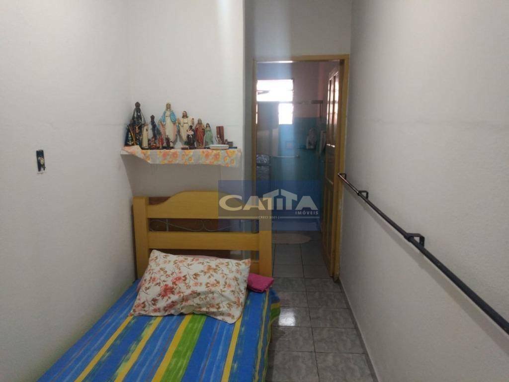 Casa à venda com 5 quartos, 230m² - Foto 5