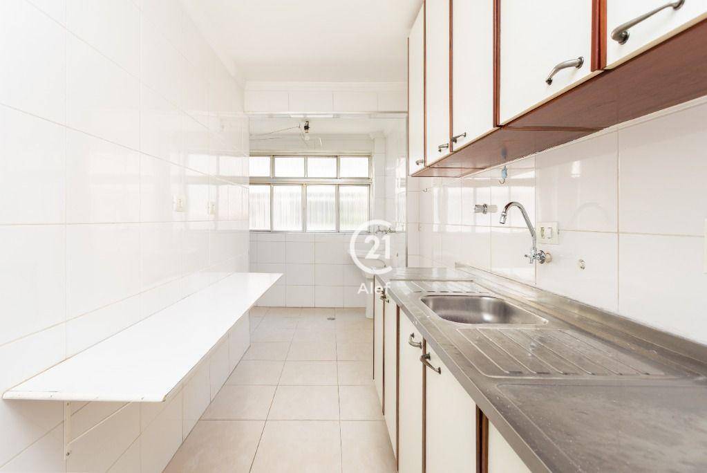 Apartamento à venda com 2 quartos, 65m² - Foto 14