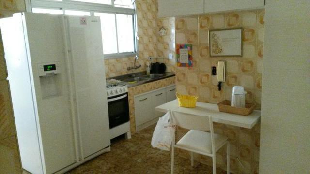 Apartamento à venda com 3 quartos, 130m² - Foto 3