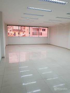 Prédio Inteiro para alugar, 1200m² - Foto 19