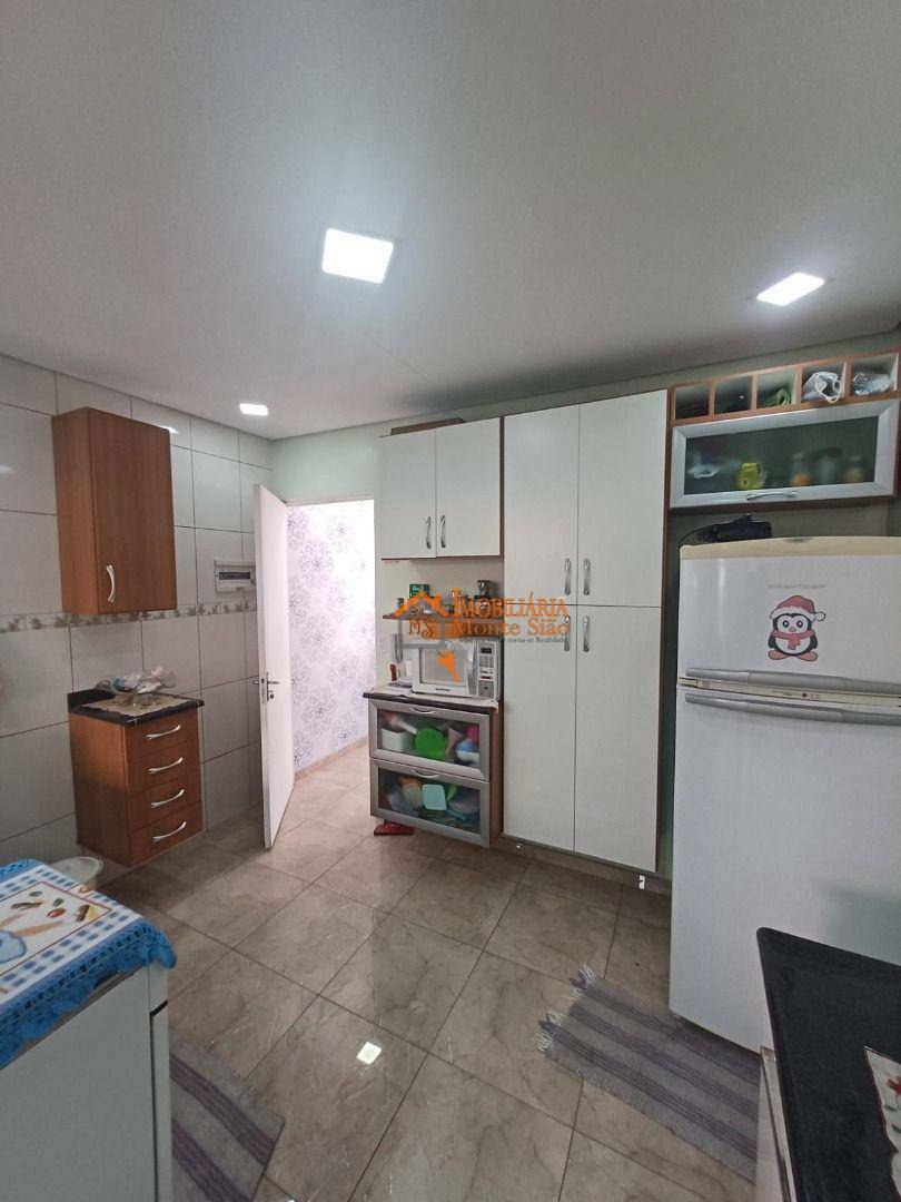 Sobrado à venda com 2 quartos, 80m² - Foto 3