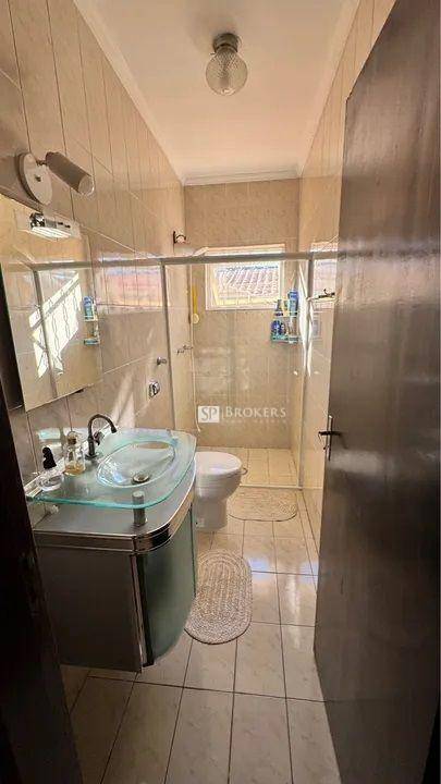 Casa, 5 quartos, 256 m² - Foto 4