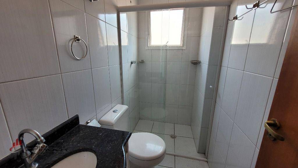 Apartamento à venda com 2 quartos, 69m² - Foto 26