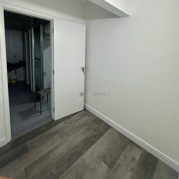 Apartamento à venda com 2 quartos, 76m² - Foto 28