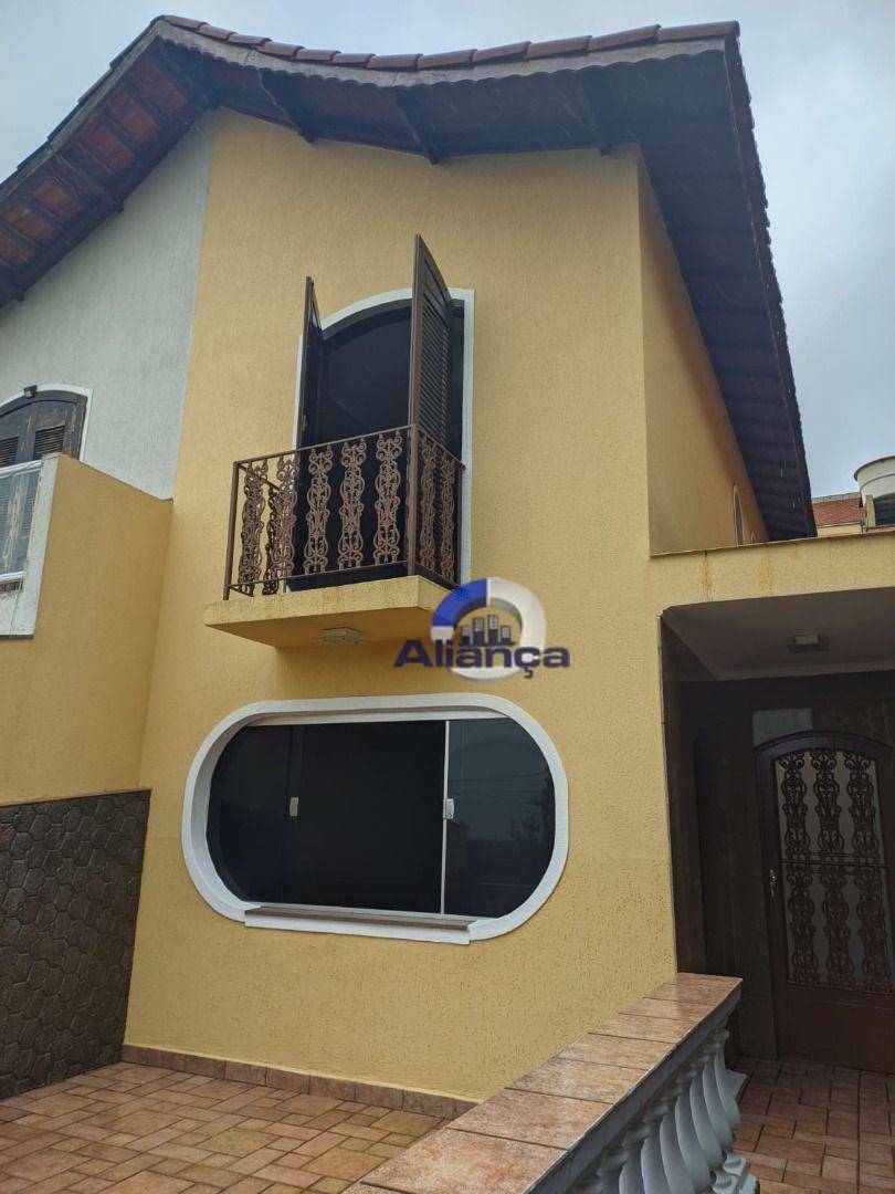 Sobrado à venda e aluguel com 3 quartos, 165m² - Foto 4