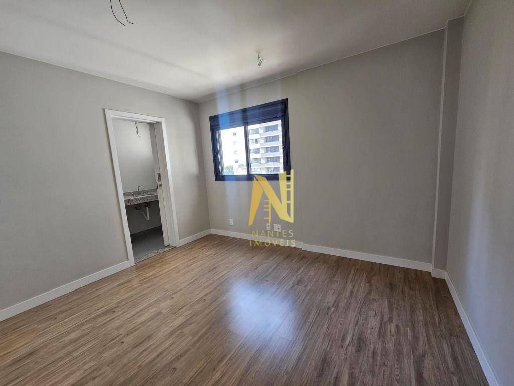 Apartamento à venda com 2 quartos, 89m² - Foto 11