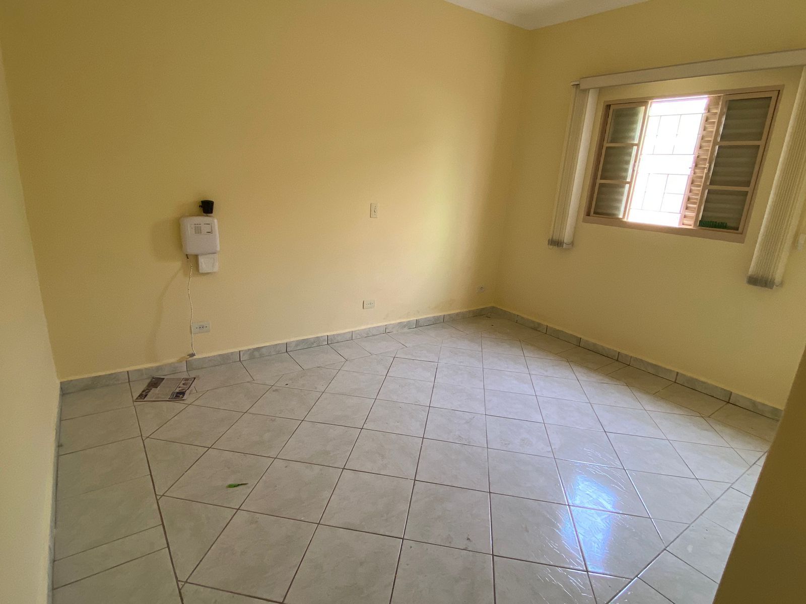 Casa para alugar com 3 quartos, 217m² - Foto 11