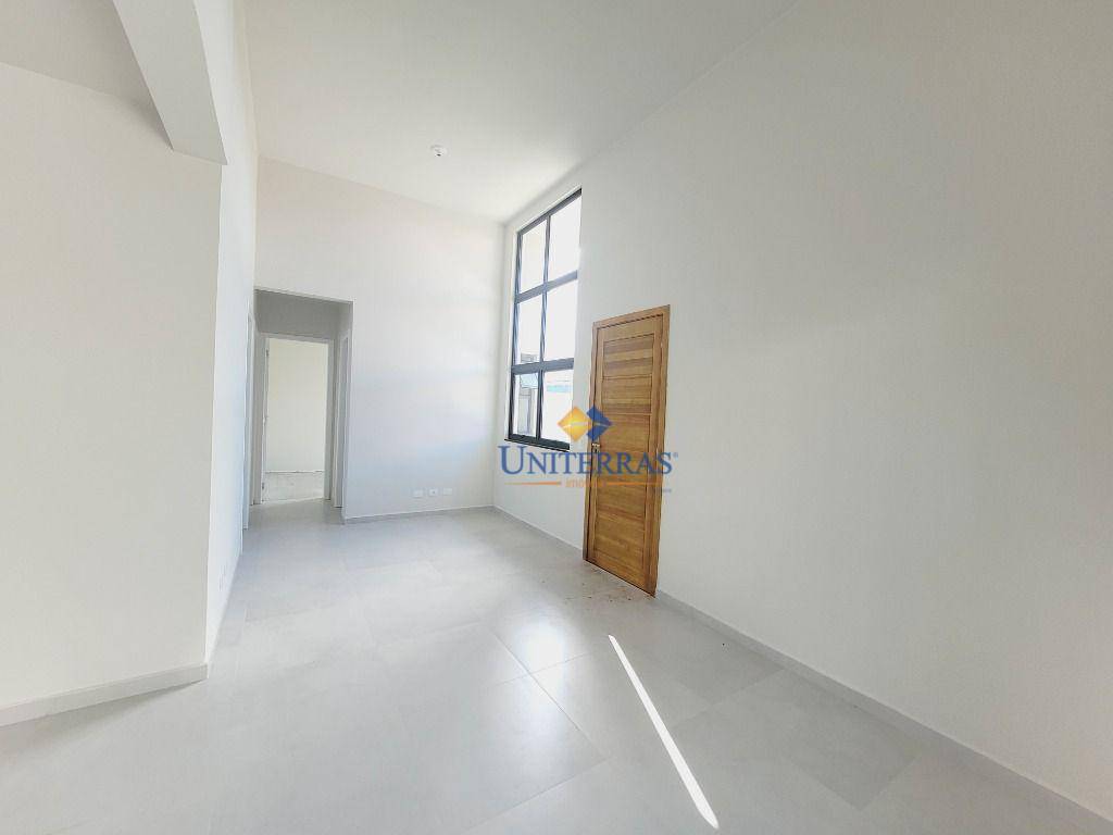 Casa à venda com 3 quartos, 60m² - Foto 10