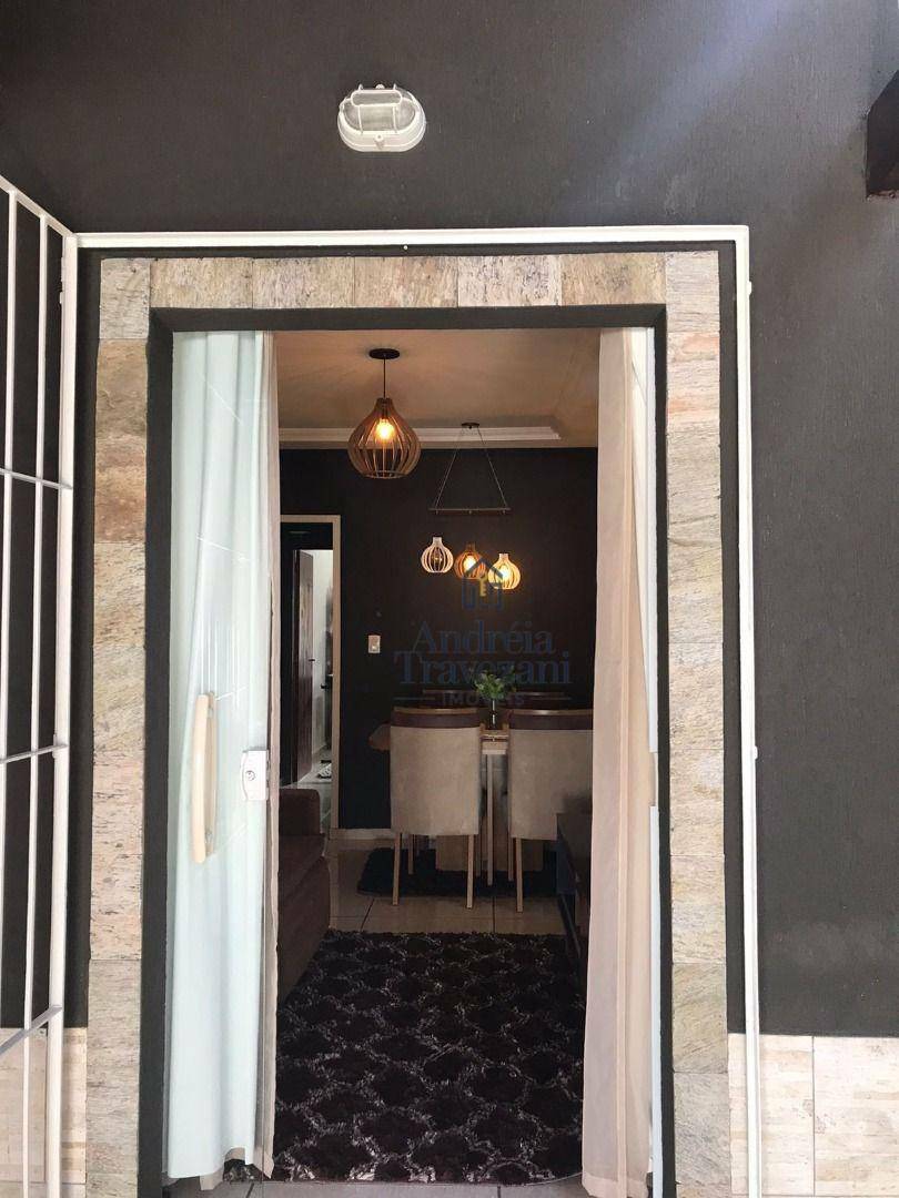 Casa à venda com 2 quartos, 90m² - Foto 6