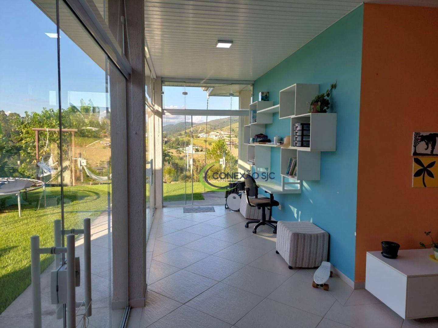 Casa de Condomínio à venda com 4 quartos, 315m² - Foto 11