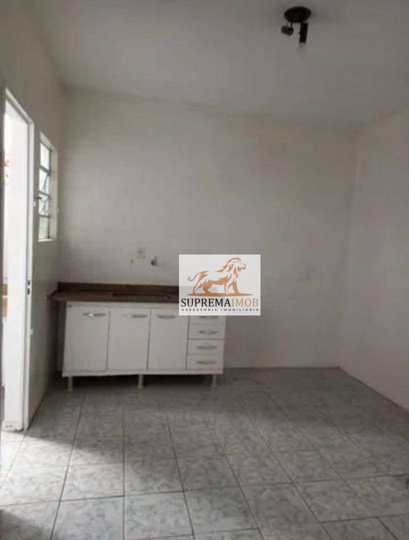 Casa à venda com 1 quarto, 80m² - Foto 4